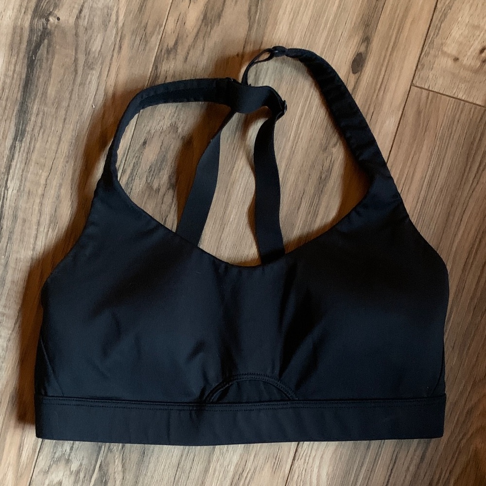Women’s Victoria Secret Sport Sweetheart Neckline Criss Cross Black Sports Bra S